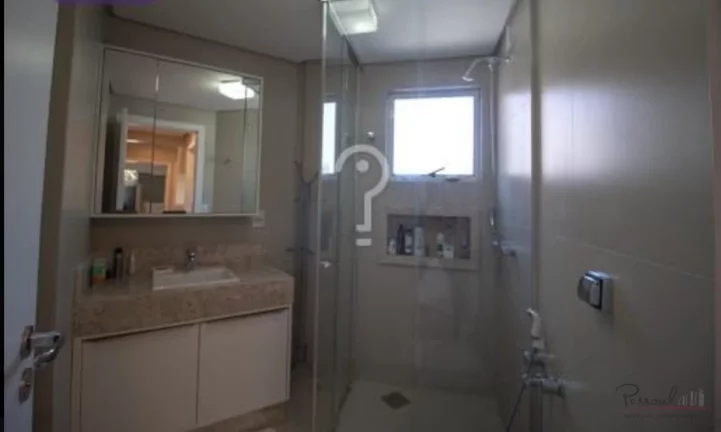 Imagem O Residencial Porto Seguro é localizado no centro da cidade, contém 4 dormitórios sendo 1 suíte ...