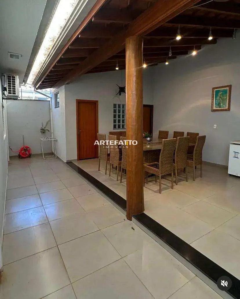 Imagem Casa à venda em Franca, Parque Franville, com 3 quartos, 190m2