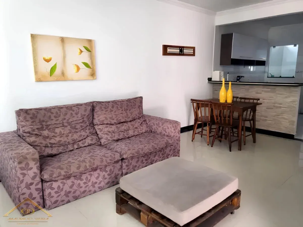 Imagem Casa em Condomínio para Venda em Cabo Frio / RJ no bairro Peró