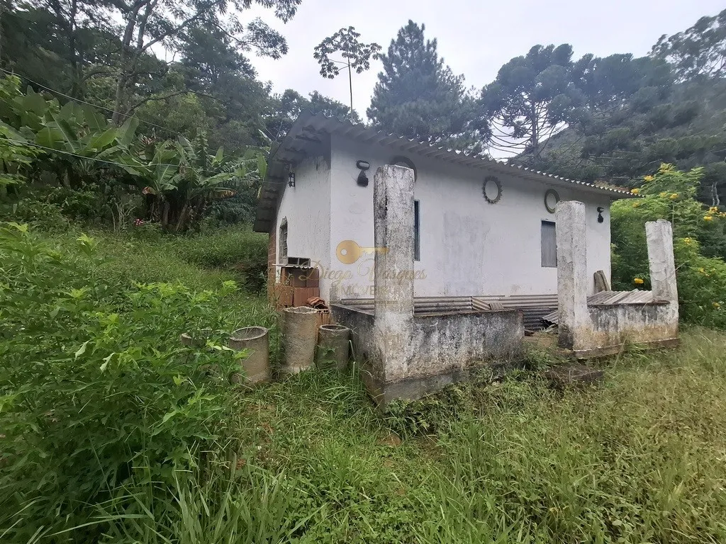 Imagem Terreno para Venda em Teresópolis / RJ no bairro Córrego das Pedras