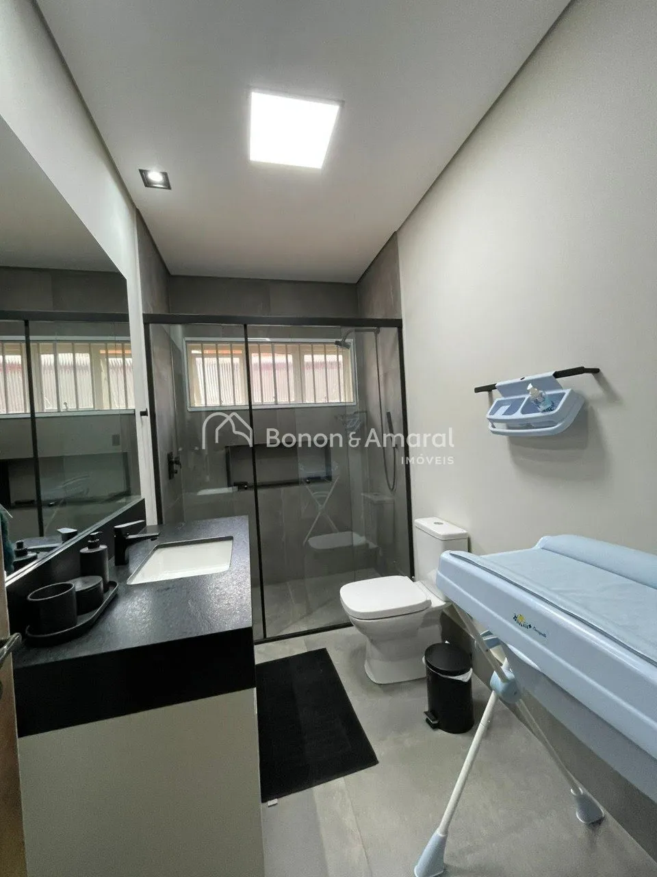 Imagem Casa em bolsão com portaria, 4 quartos, 357 m² à venda no Jardim das Paineiras, Campinas/SP