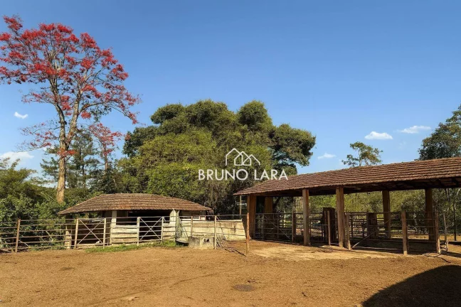 Imagem Sítio com 4 dormitórios à venda, 145000 m² por R$ 1.800.000,00 - Boa Esperança - São Joaquim de Bicas/MG