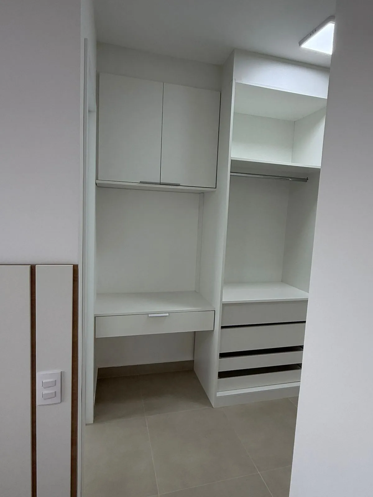 Imagem Apartamentos para locaçao com Piscina e 1 quartos, 47 m² - Mandarim Campolim Parque Campolim