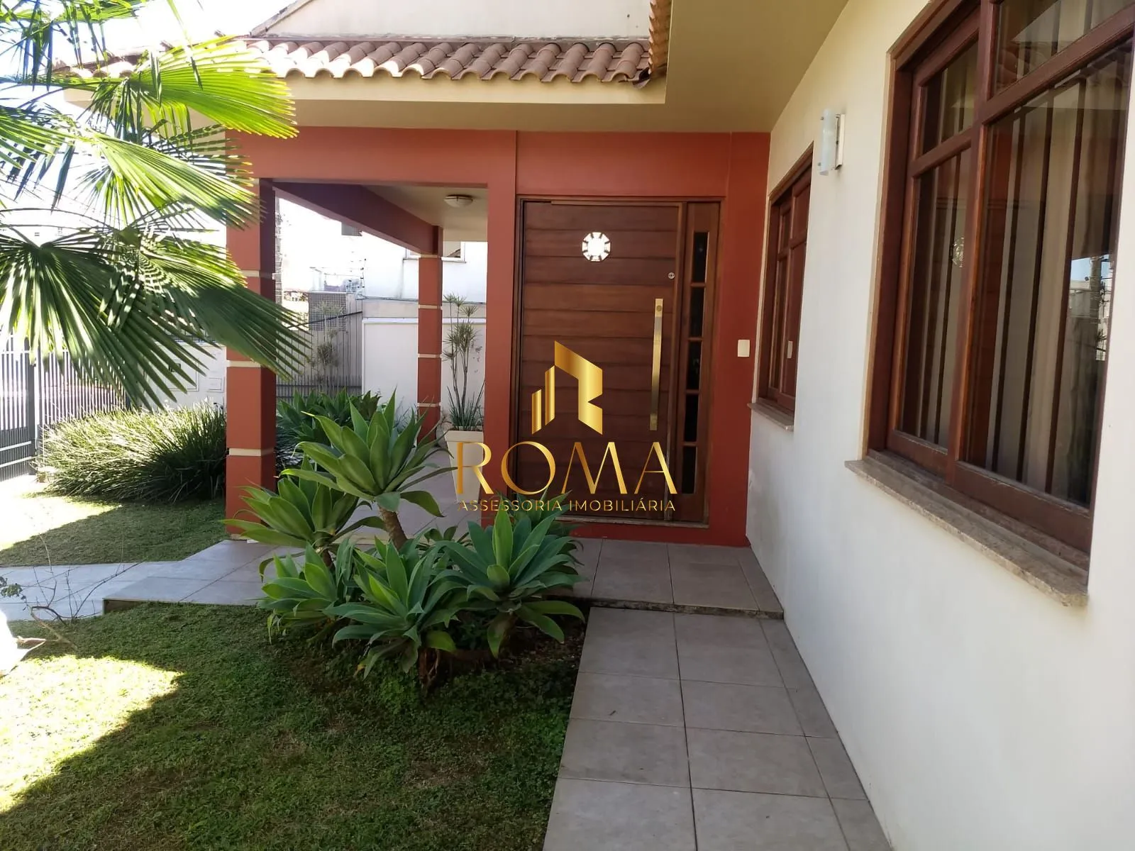 Imagem Casa 5 dormitórios à venda Nossa Senhora do Rosário Santa Maria/RS