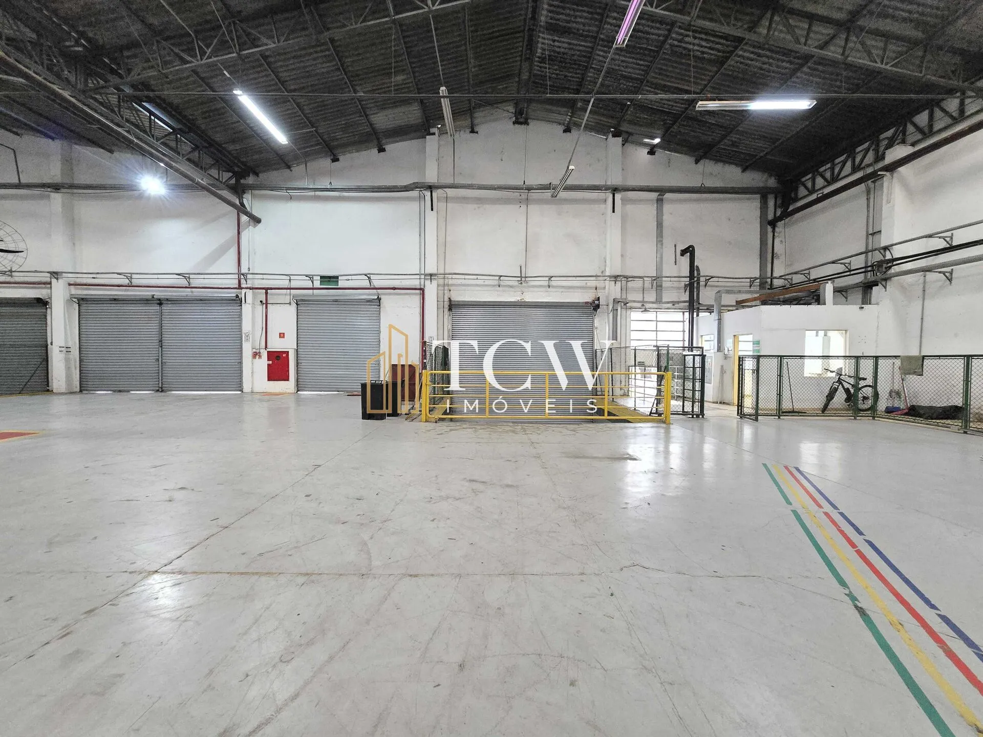 Imagem GALPÃO LOGÍSTICO PARA LOCAÇÃO | 9.507 m² | 37 DOCAS | AO LADO DA MARGINAL TIETÊ