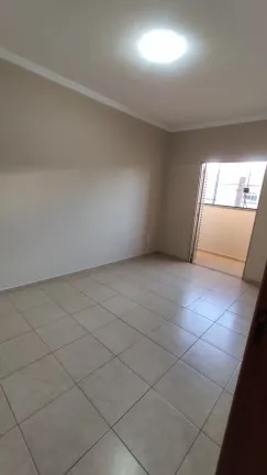 Ponto Comercial à Venda, 1.850 m² em Centro - Avaré