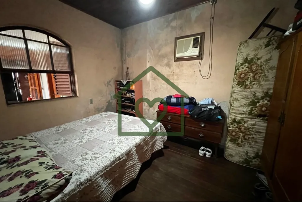 Imagem Descubra a casa dos seus sonhos nesta encantadora propriedade residencial localizada no coração de...