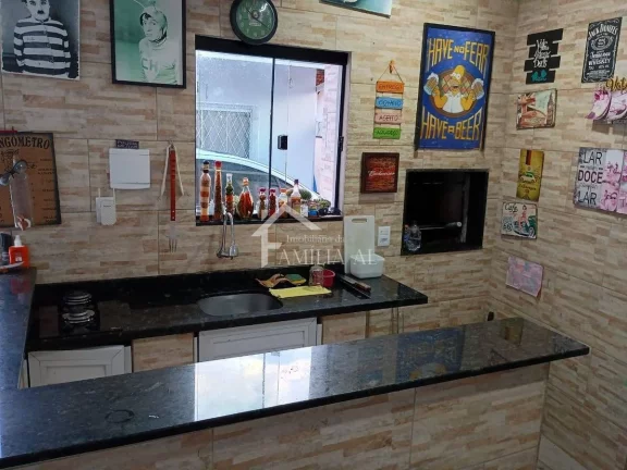 Imagem Casa com 120m² + Sobrado nos Fundos Centro de Pirabeiraba