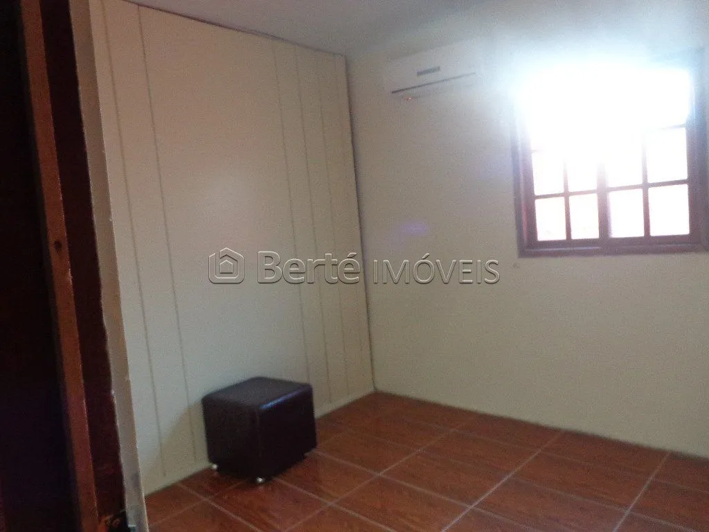 Imagem Casa para Venda - 101.25m², 4 dormitórios, 1 vaga - Campo Novo
