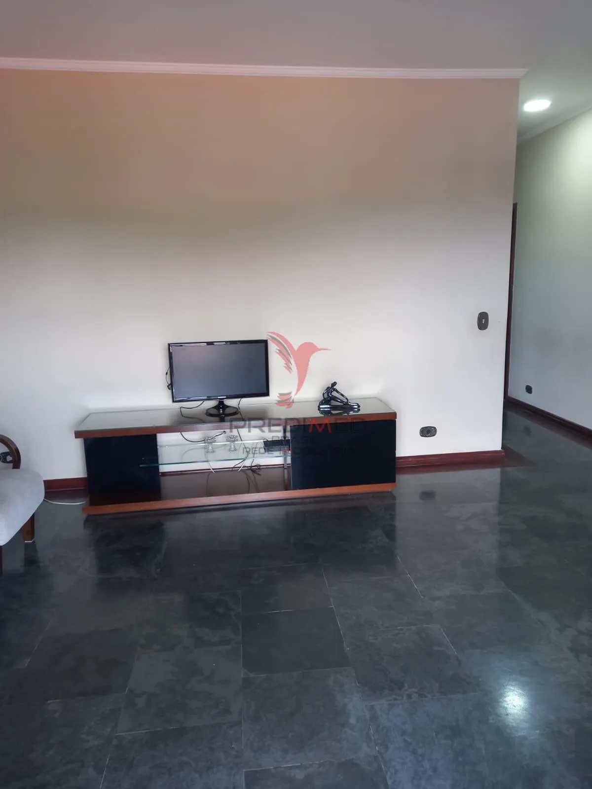 Imagem Casa semi-térrea no Condomínio São Fernando em Barueri
