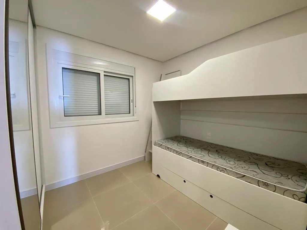 Imagem Apartamento 4 Dormitórios - Bairro Navegantes