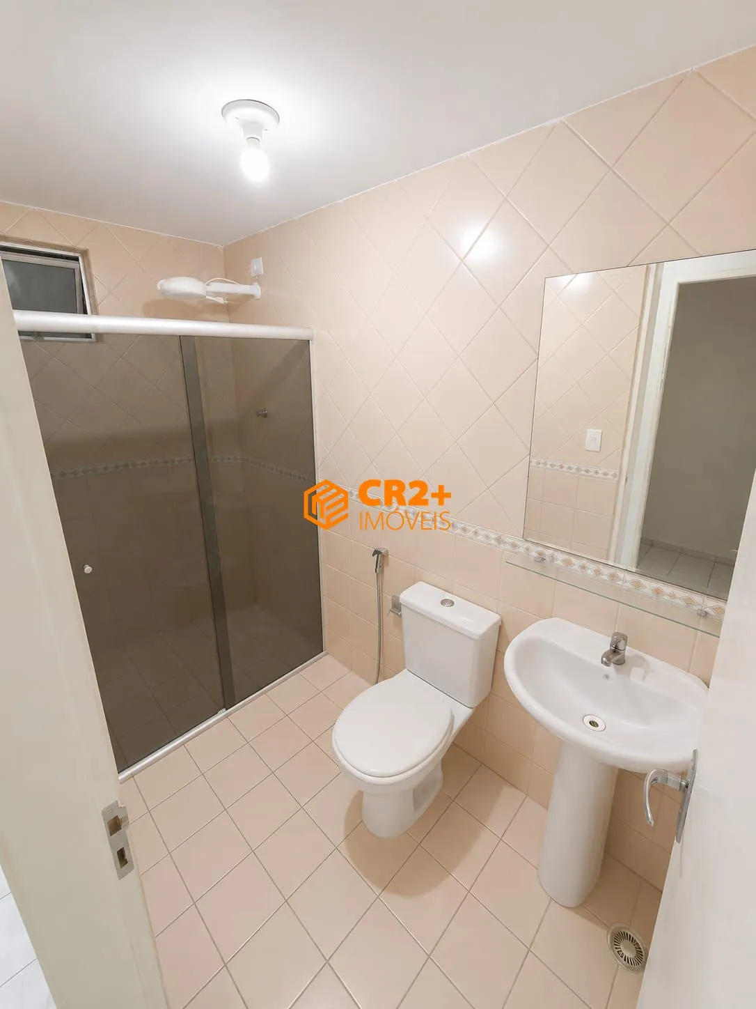 Imagem VENDO APARTAMENTO 110M2 PRÓXIMO AO SHOPPING RECIFE