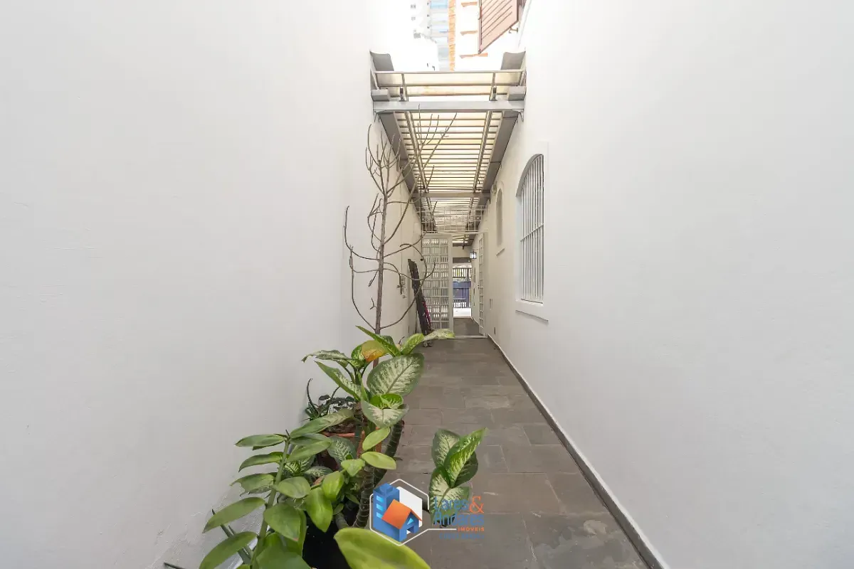 Imagem Casa para venda e locação em Vila Olímpia com 4 quartos, sendo 2 suítes, 208m²