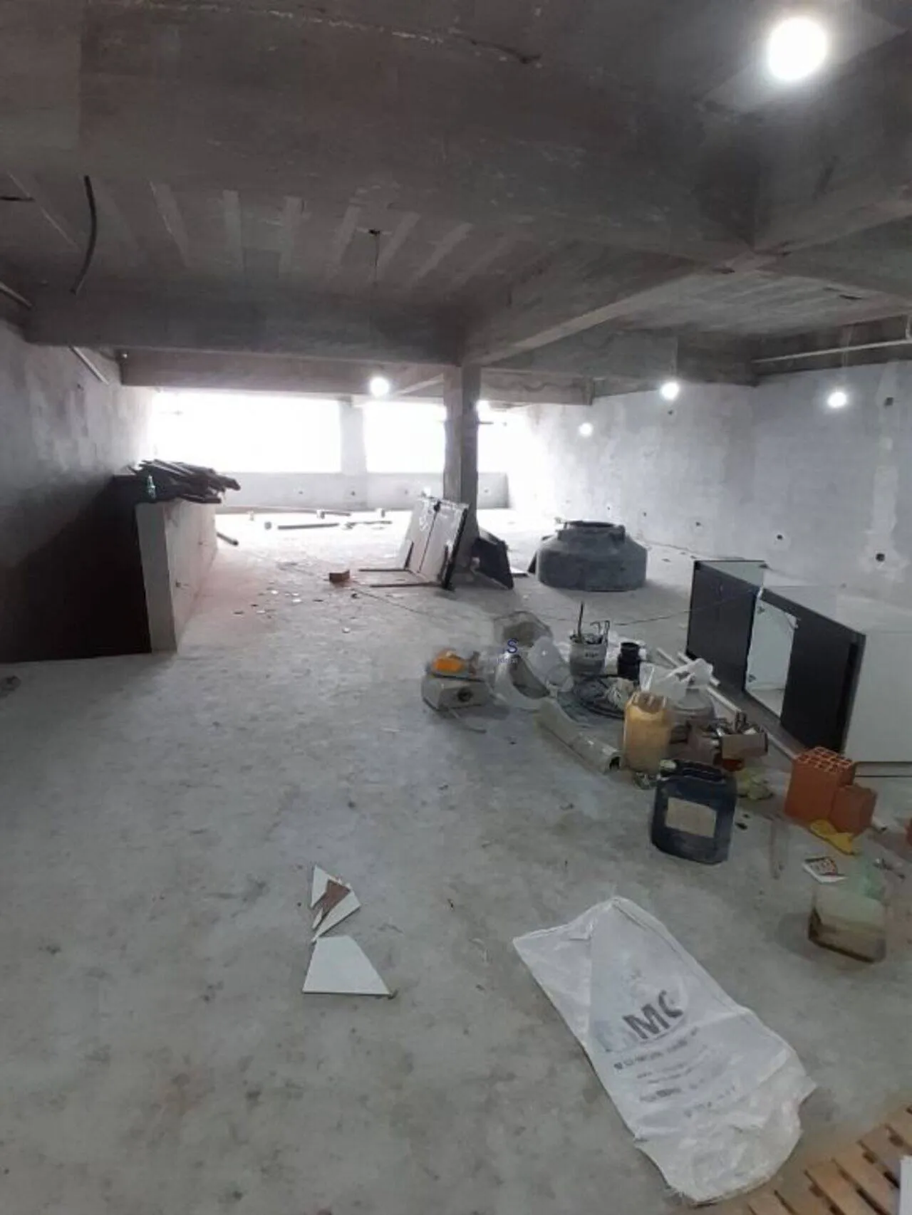 Imagem ALUGO PRÉDIO COMERCIAL NA AV DONA BELMIRA MARIM!