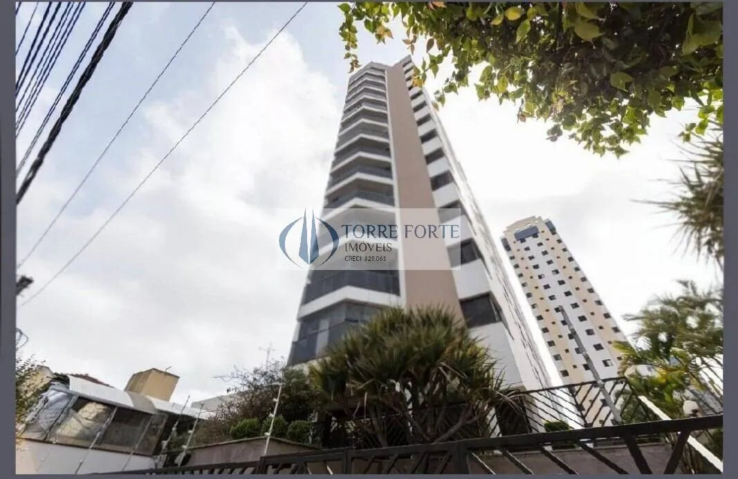 Imagem Apartamento 156 m², 4 dormitórios, 1 suíte com banheira , 2 garagens