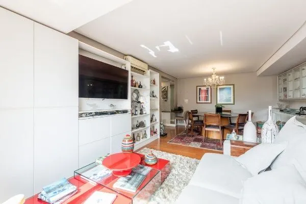 Imagem Vende-se apartamento com 3 quartos (1 suíte), 123m² e 2 vagas - Auxiliadora