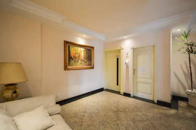 Imagem Apartamento à venda em São Paulo, Morro dos Ingleses, com 3 quartos, 230m2