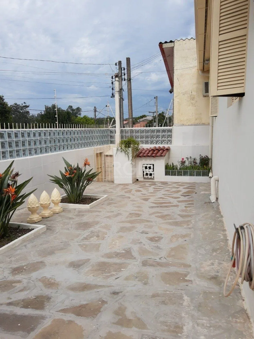 Imagem Casa para Venda - 103.38m², 2 dormitórios, sendo 1 suite, 3 vagas - Cecília, Poa