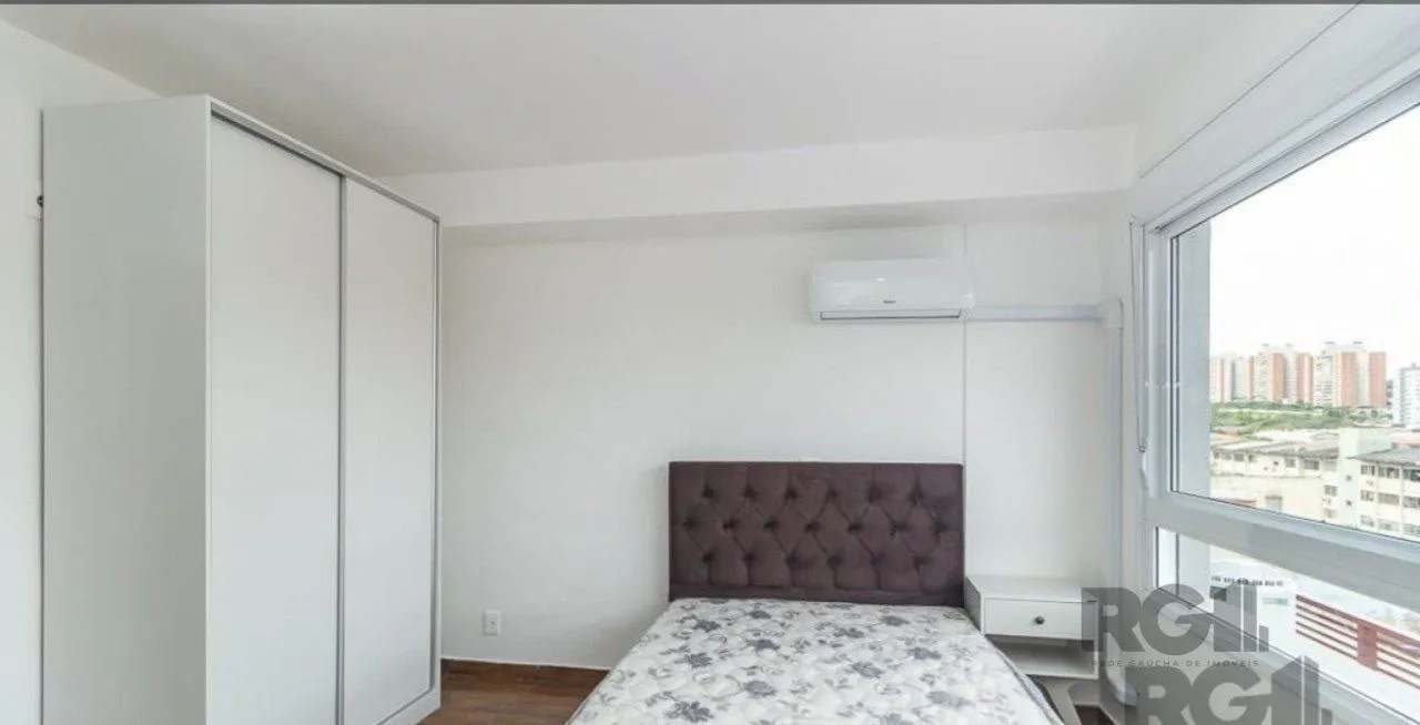 Imagem Loft com 27m², localizado ao lado da PUCRS