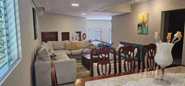 Imagem Casa com 3 suítes à venda, 358 m² - contemporânea e integrada - Granja Viana - Chácaras Vale do Rio Cotia - Carapicuíba, SP