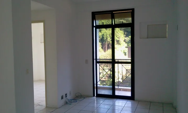 Imagem Apartamento com 2 Quartos à Venda, 60 m² em Cubango - Niterói