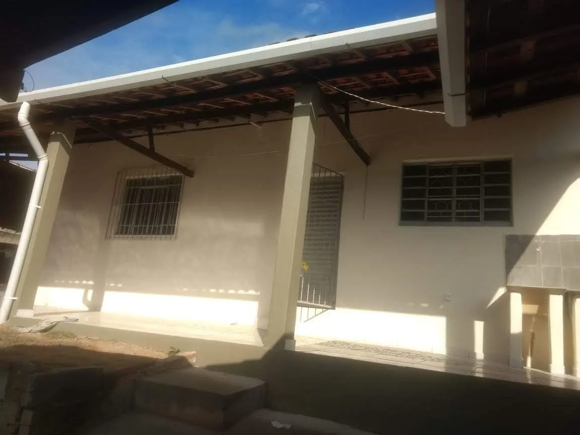 Imagem Casa à venda 2 Quartos, 1 Suite, 4 Vagas, 600M², Jardim do Vale, Guaratinguetá - SP