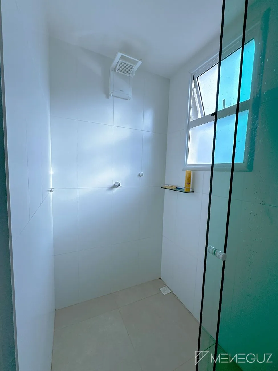 Imagem Apto 2 Quartos Mobiliado com Lazer, a poucos metros do mar
