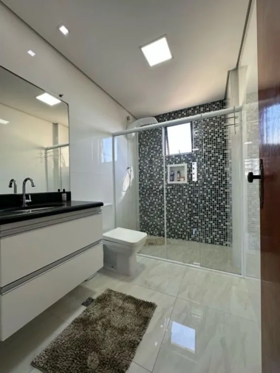 Imagem APARTAMENTO COM 170,00 m² - TUPI - PRAIA GRANDE SP