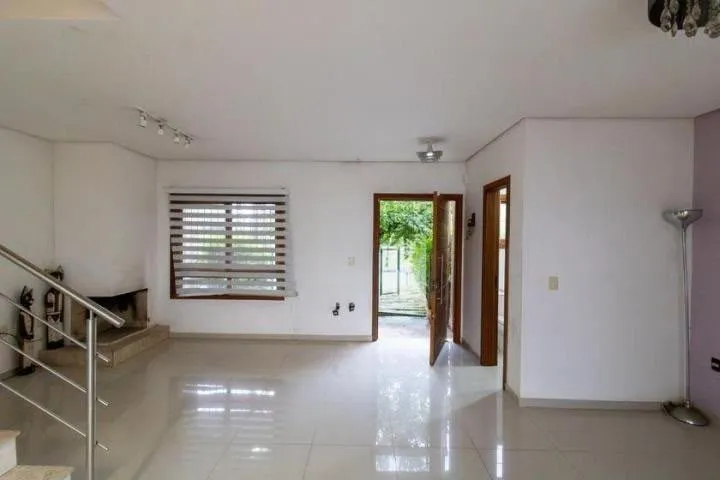 Imagem Casa à Venda - Hipica, 3 Quartos, 143 m²