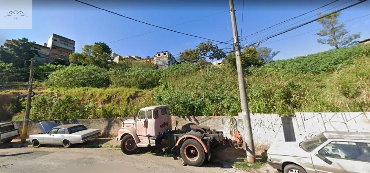 Imagem Terreno à venda Jd. Ipanema, Santo André 2 lotes 1 com 812m² e 1 com 735m²