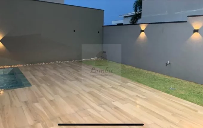 Imagem Casa de Luxo no Condomínio Villa Jardim - 4 Suítes, 3 Salas e 355 m² - Cuiabá-MT
