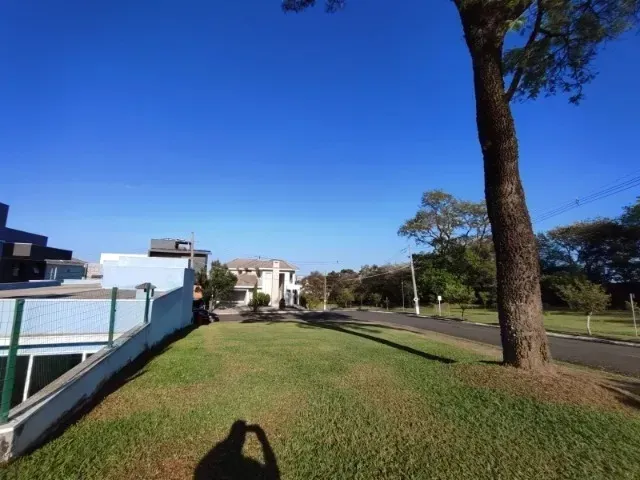 Imagem Oportunidade Única para Construir Seu Sonho no Condomínio Portal da Primavera, Sorocaba!