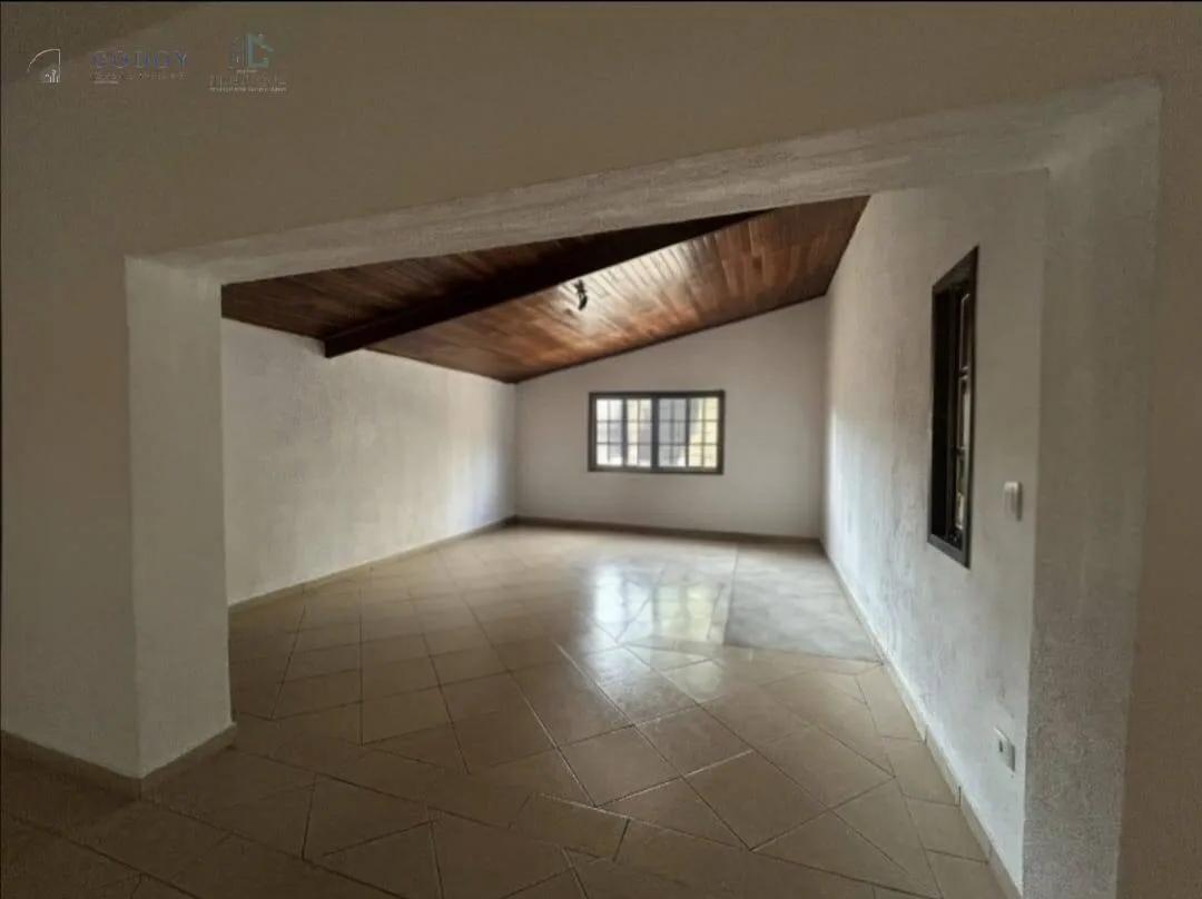 Imagem Casa Versátil para Negócios no São Benedito, Pindamonhangaba - SP