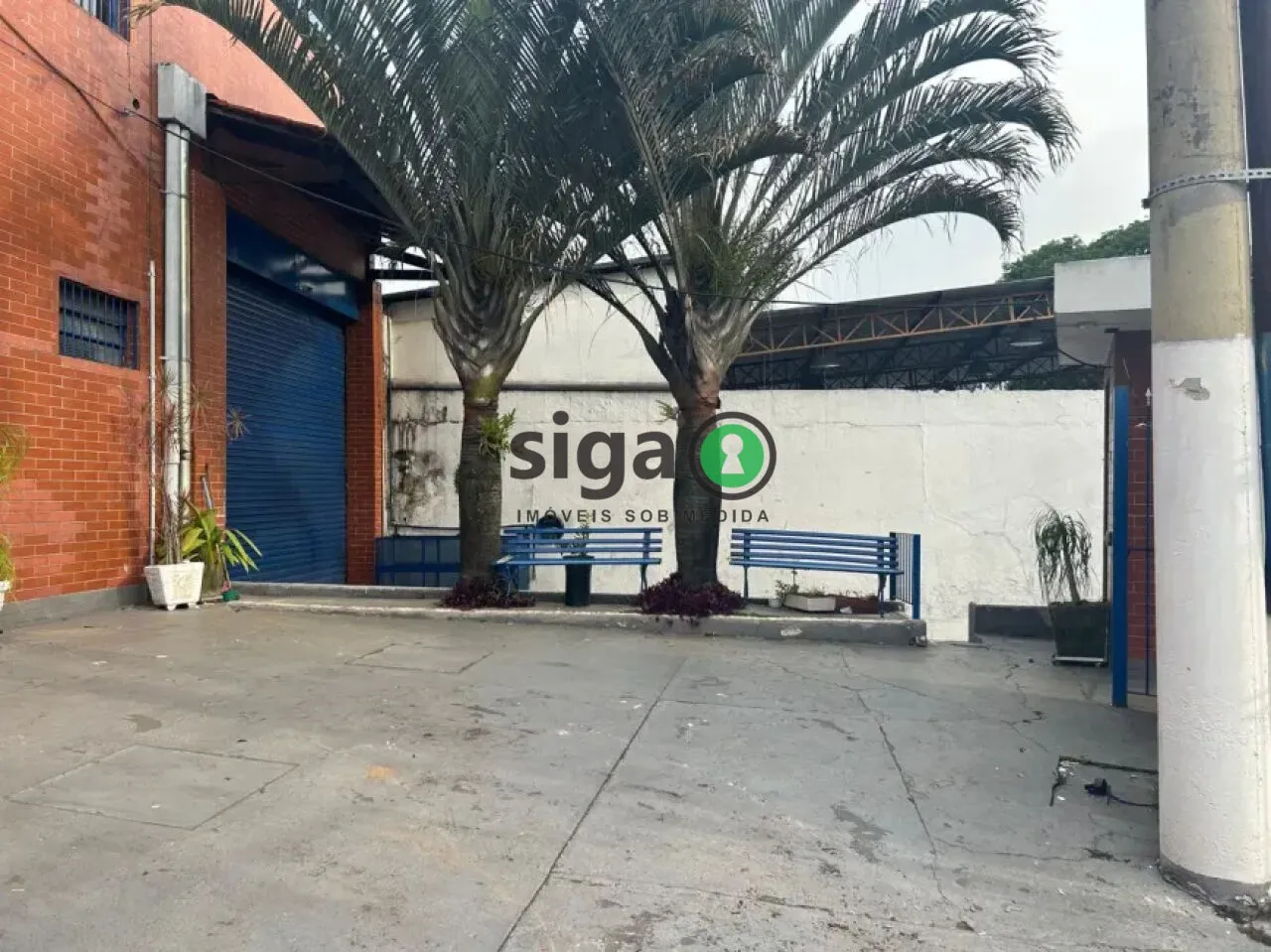 Imagem Galpão! Prédio Comercial para Locação - Localização Estratégica ZC