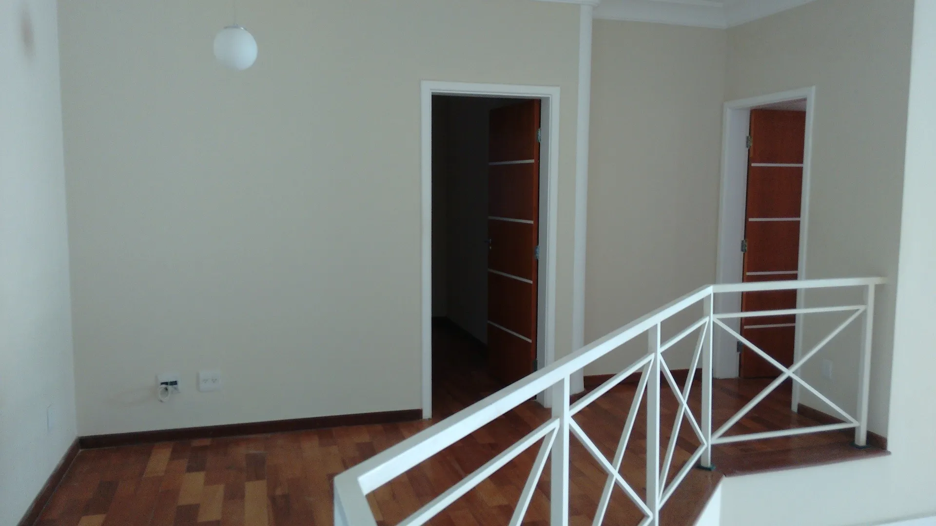 Imagem Casa de alto padrão à venda ou locação no Villa dos Inglezes, Sorocaba, com 3 suítes, piscina, 265 m² e terreno de 260 m²