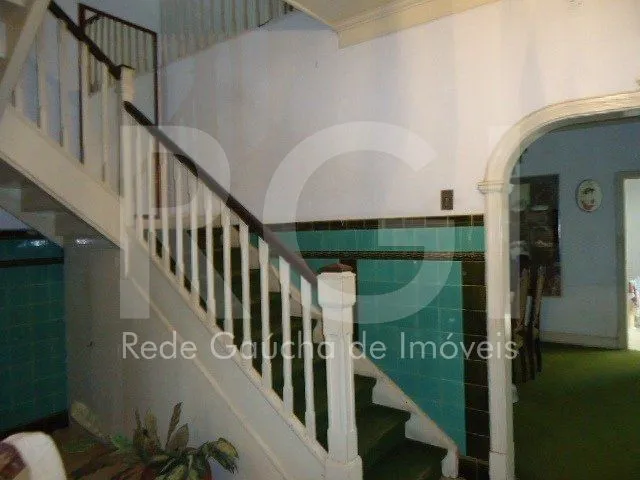 Imagem Casa para Venda - 170m², 3 dormitórios e garagem na Cidade Baixa