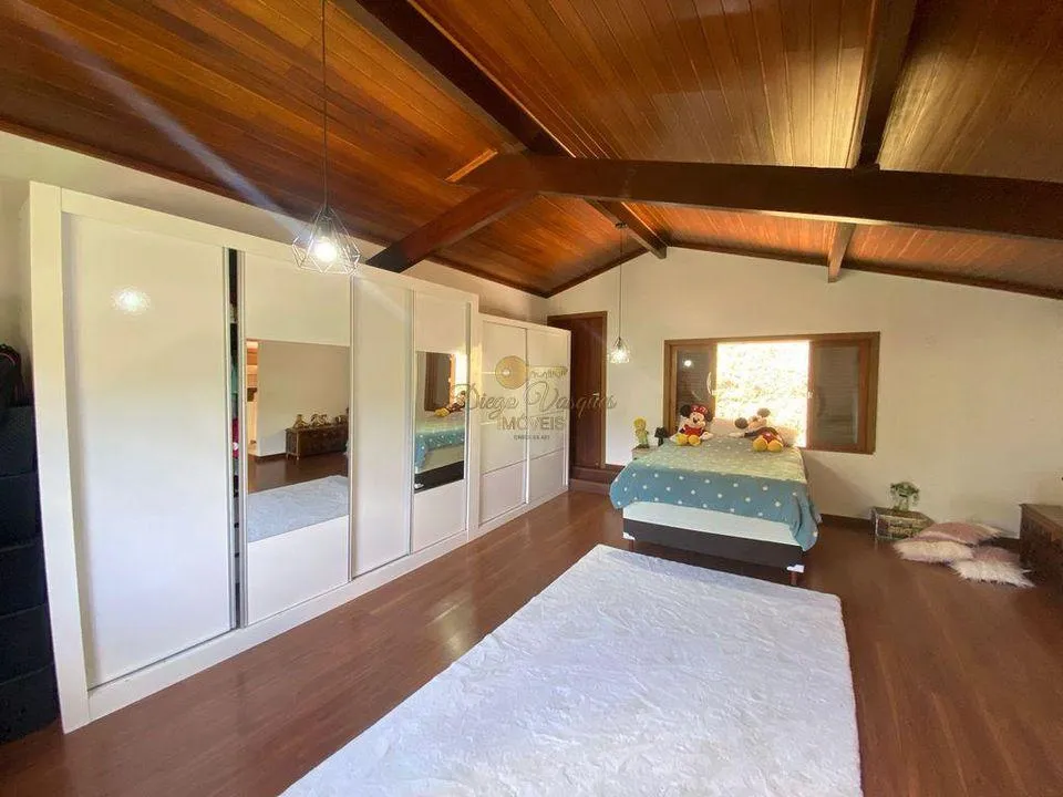 Imagem Casa para Venda em Teresópolis / RJ no bairro Albuquerque