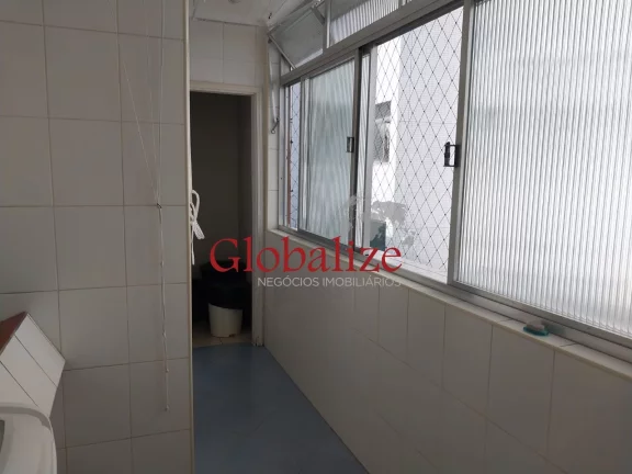 Imagem Apartamento à venda na Ponta da Praia, Santos-SP! Com 3 quartos, 1 suíte, dependência de empregada , 2 banheiros, 1 vaga de garagem e 114m² R$530.000