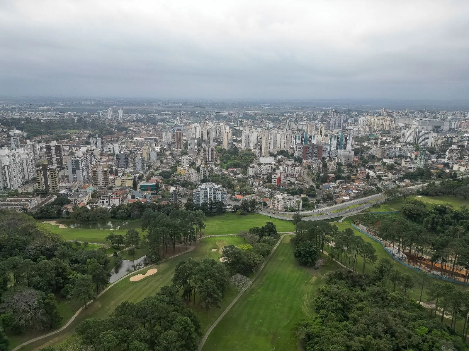 Imagem Casa à venda em Porto Alegre, Passo D'Areia, com 4 quartos, 600m2
