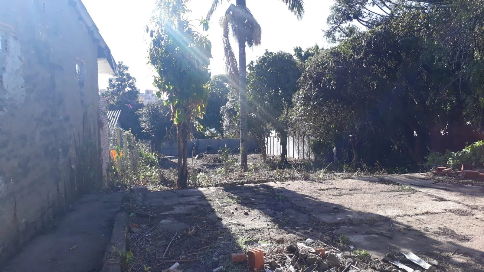 Imagem **Oportunidade Única! Terreno Residencial na Tristeza, Porto Alegre, RS**