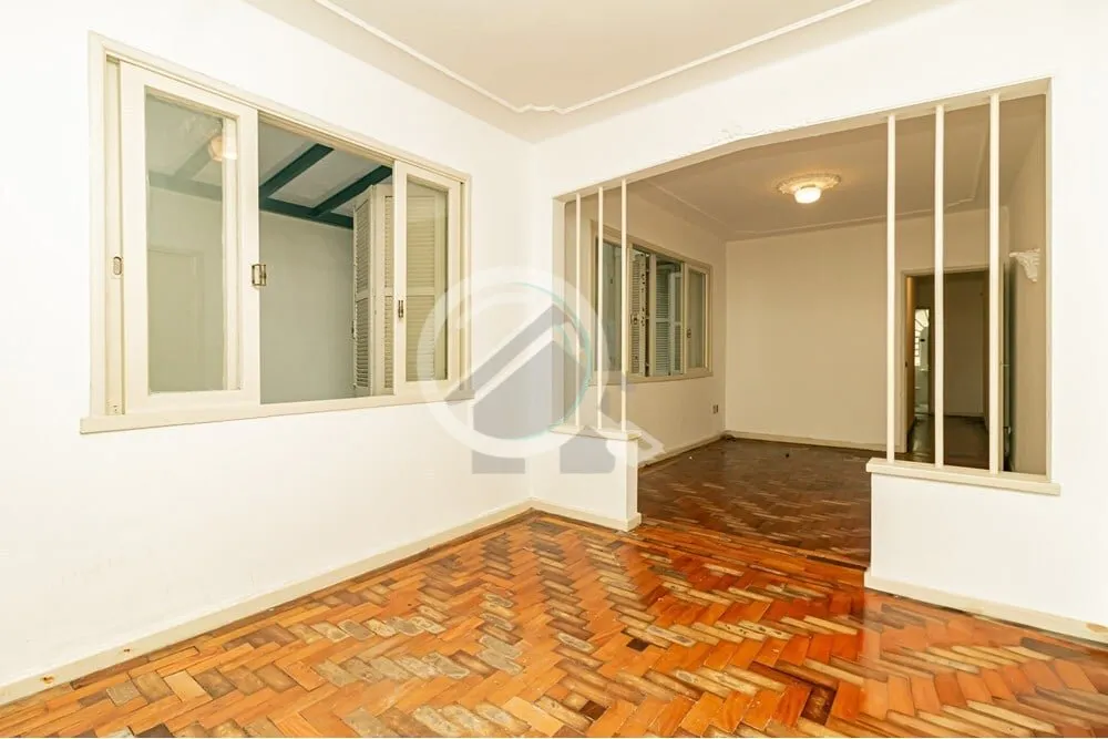 Imagem Localizado na Rua Felipe Camarão, 553, este apartamento de 89m² oferece uma excelente oportunidade...