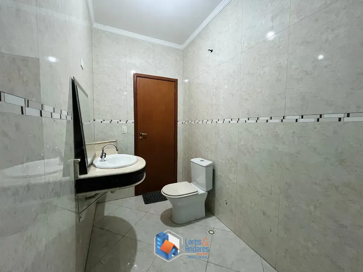 Imagem Sobrado para venda em Vila Moraes com 2 quartos, sendo 2 suítes, 300m²