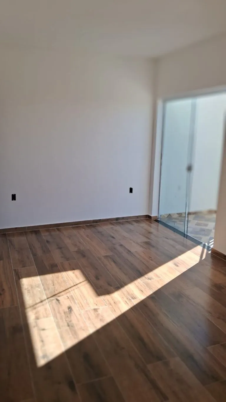 Imagem Casa à Venda com 2 quartos no bairro Jardim Bandeirantes, Poços de Caldas - MG