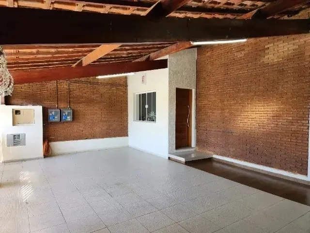 Foto do imóvel Casa à venda 5 Quartos, 1 Suite, 4 Vagas, 300M², Jardim Gurilândia, Taubaté - SP