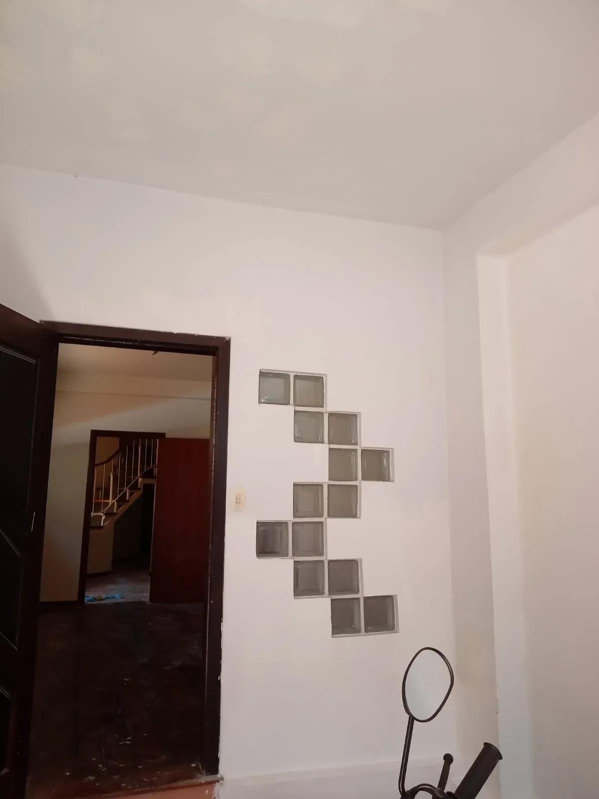 Imagem Ótima Casa com 4 Dormitórios no Bairro Cidade Baixa