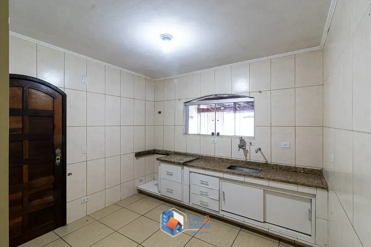 Imagem Sobrado para venda em Vila Bancária Munhoz com 3 quartos, sendo 1 suíte, 183m²