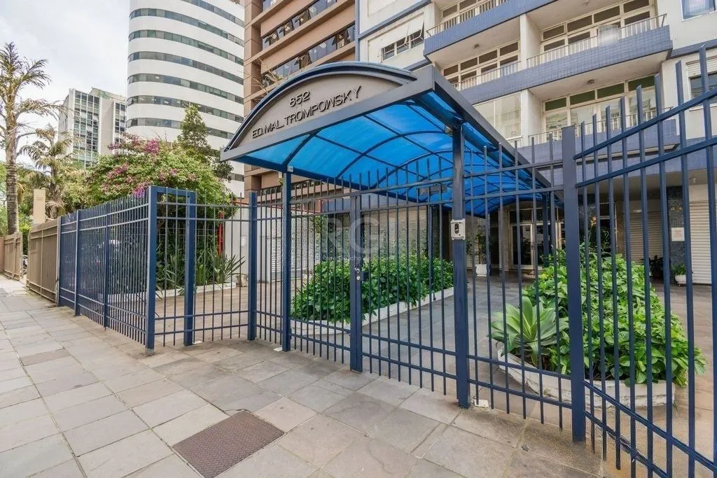 Imagem Apartamento de 3 quartos com vista para o rio á venda
