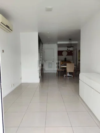Imagem Cobertura à venda na Barra da Tijuca, 3 quartos, 3 vagas, 203m2.