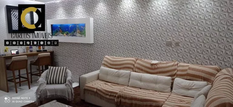 Imagem Maravilhosa casa sobreposta na ponta da praia à venda