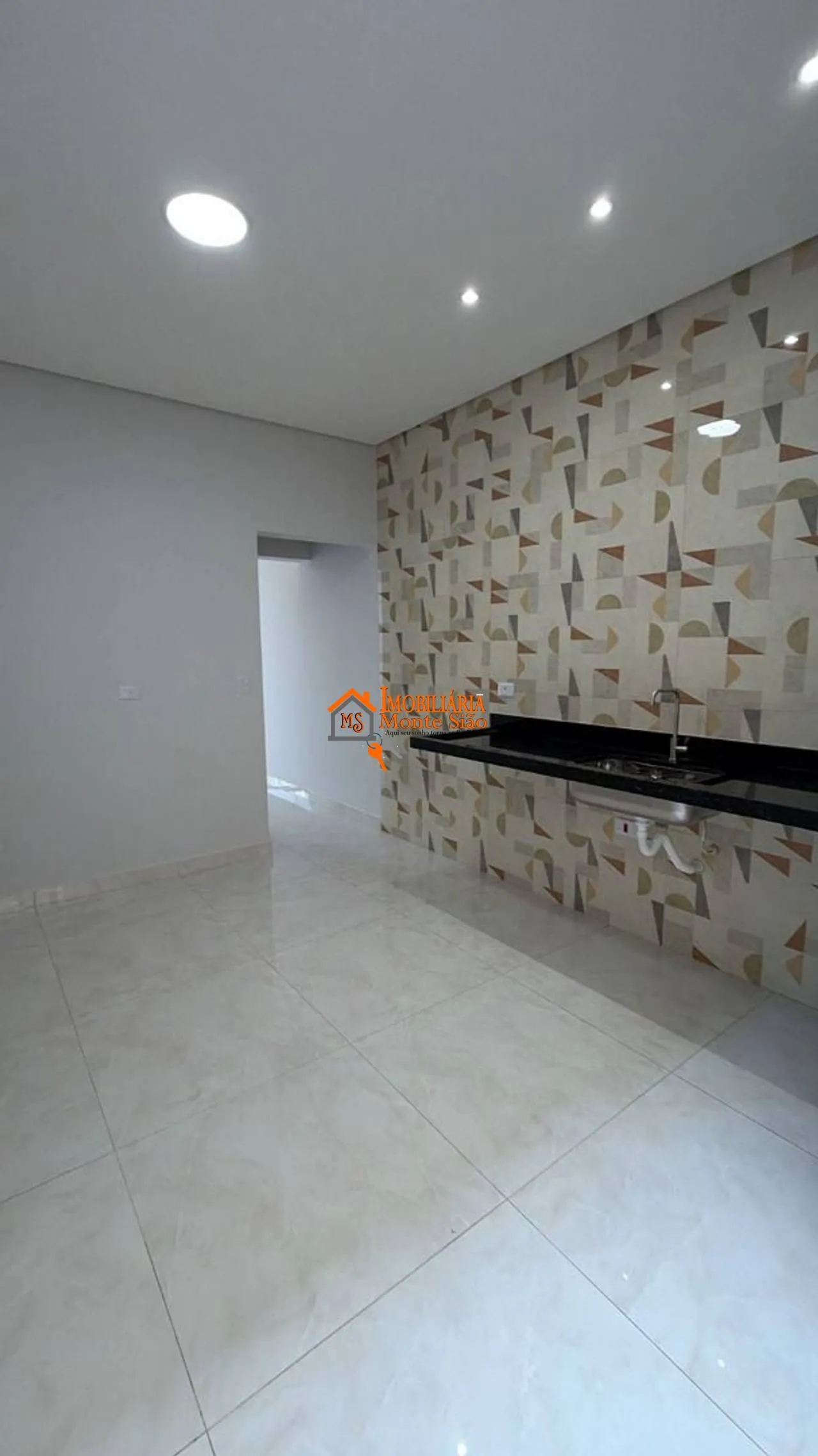 Imagem Sobrado com 2 dormitórios à venda, 75 m² por R$ 490.000,00 - Jardim Zélia - Itaquaquecetuba/SP